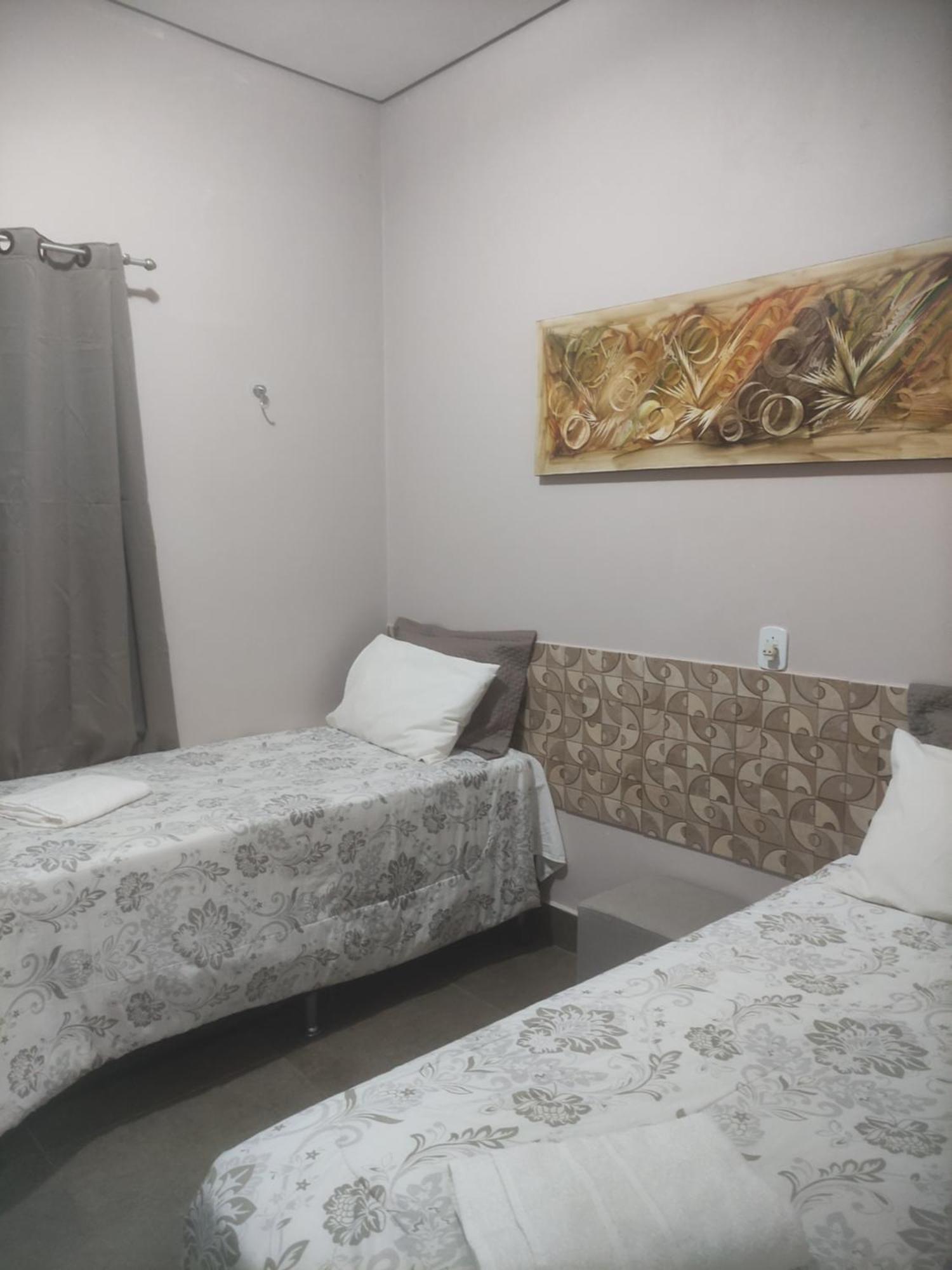 Pousada Da Gi Suites E Turismo Chapada dos Guimarães Zimmer foto